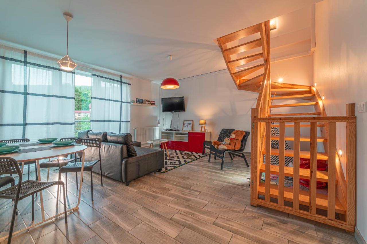 Apartament Rodzinny Plus Mountain Aparts Swieradow-Zdroj Exterior foto
